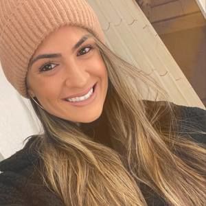 Meet your Posher, Veronica